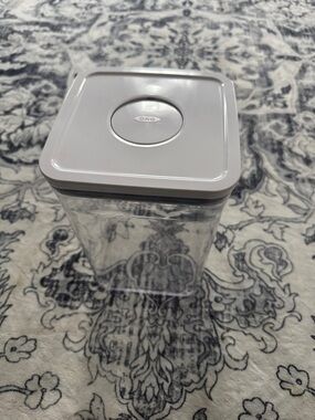 OXO White and Clear Square Airtight Pantry Container
